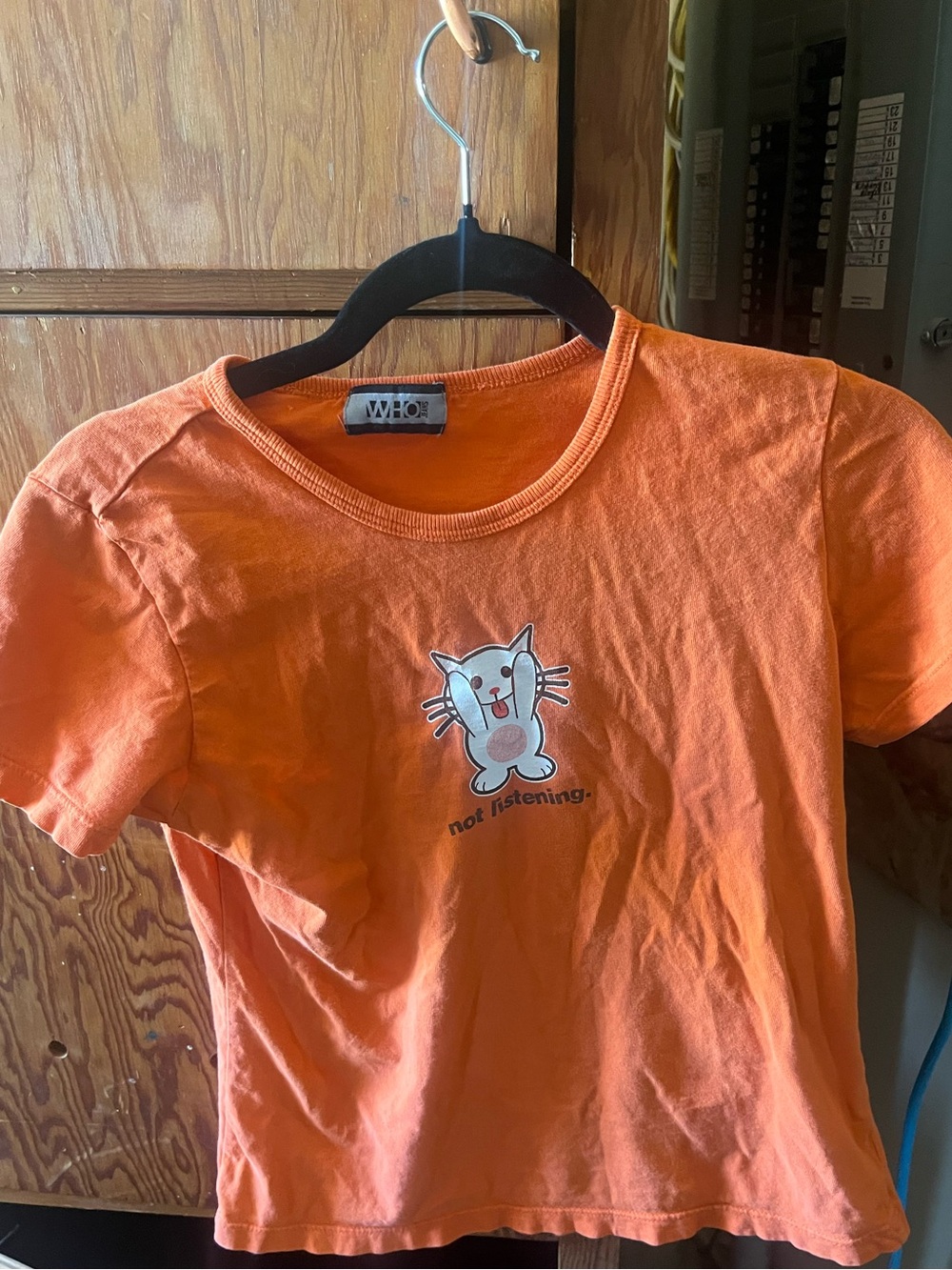 Vintage Y2K WHO? Orange Cat Baby Tee - "Not Listening" Graphic Shirt
